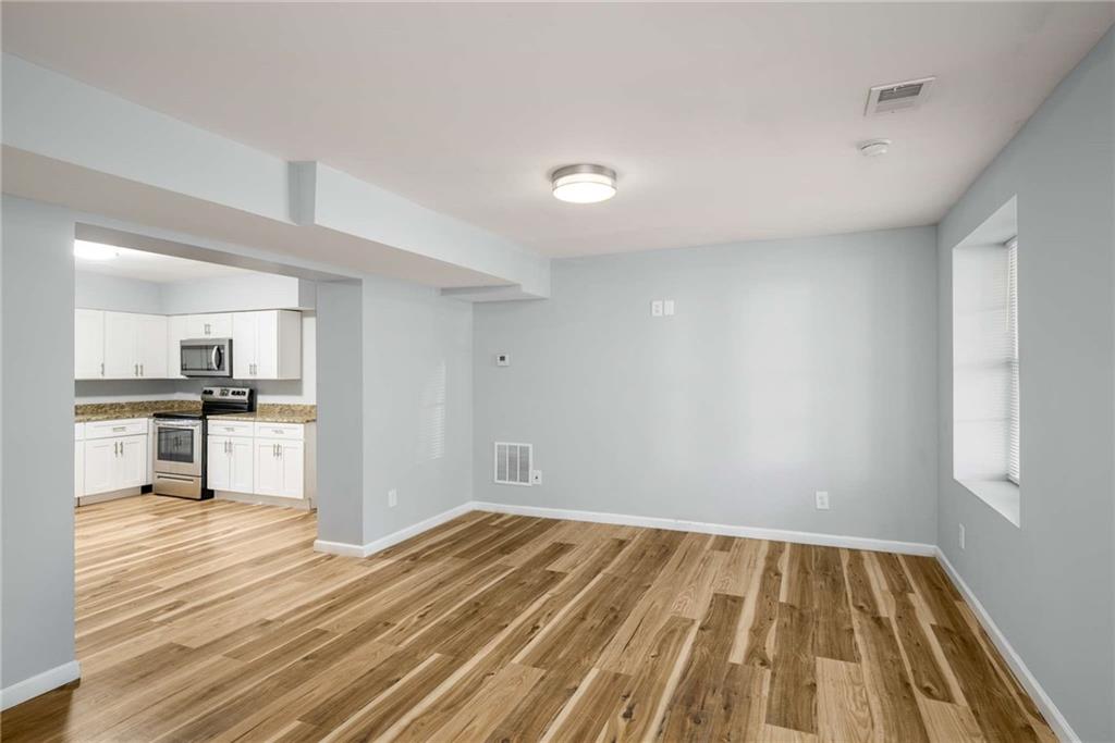 1596 Willowbrook Drive, Atlanta, Georgia image 6