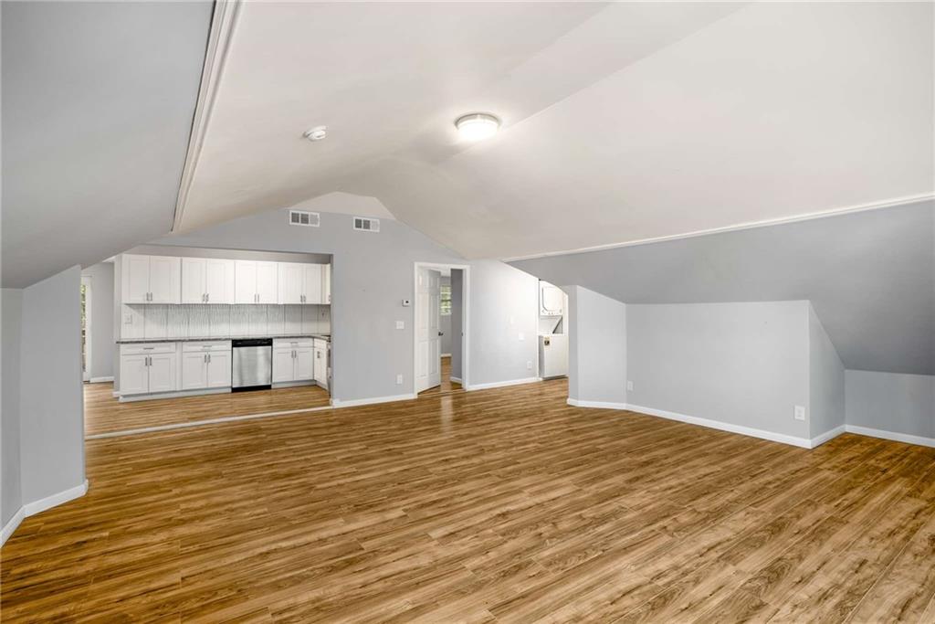 1596 Willowbrook Drive, Atlanta, Georgia image 30