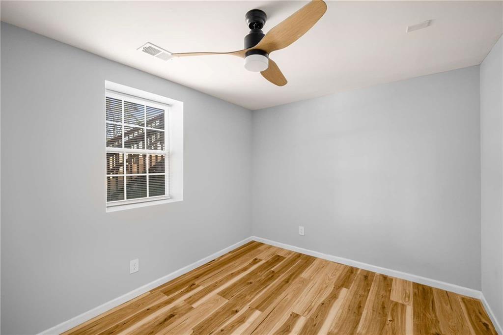 1596 Willowbrook Drive, Atlanta, Georgia image 18