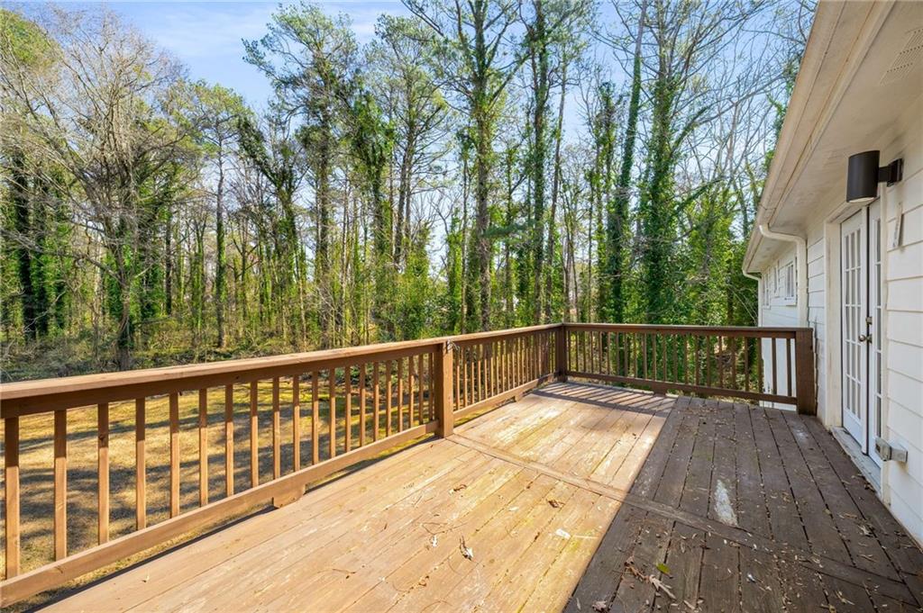 1596 Willowbrook Drive, Atlanta, Georgia image 42