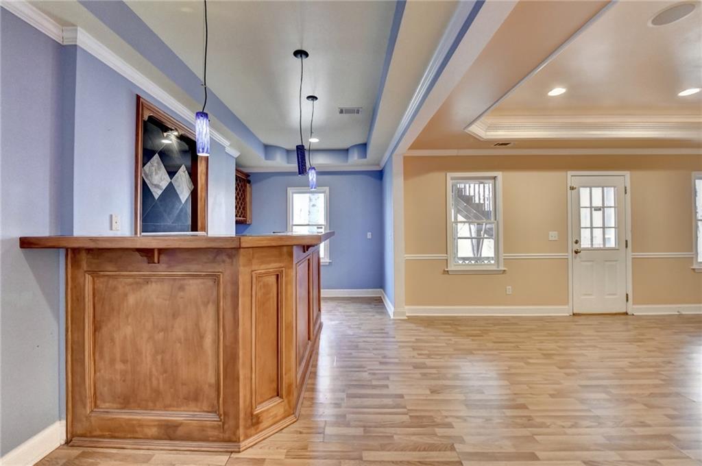 St.Charles /square - Residential