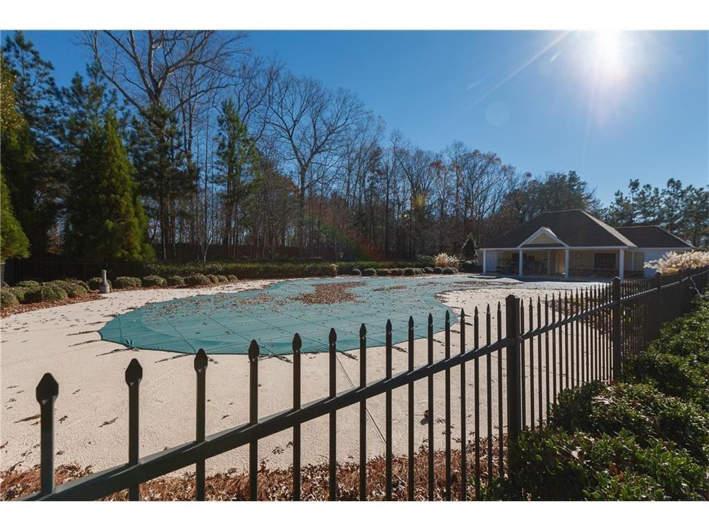 St Claire - Residential Lease