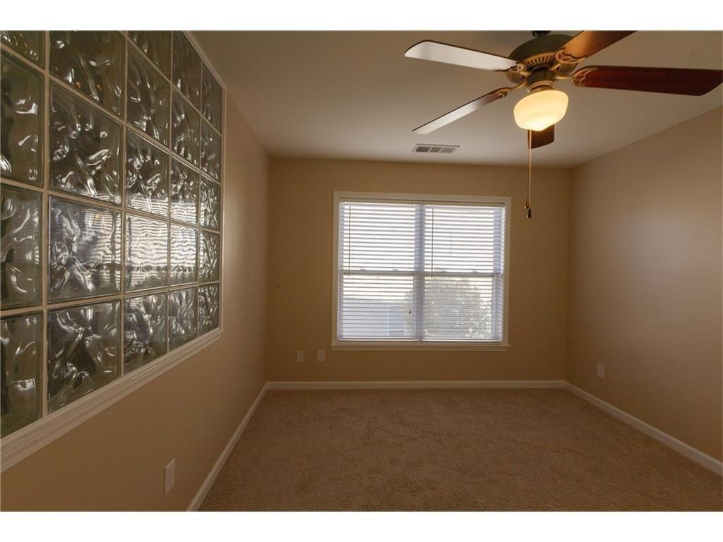 St Claire - Residential Lease