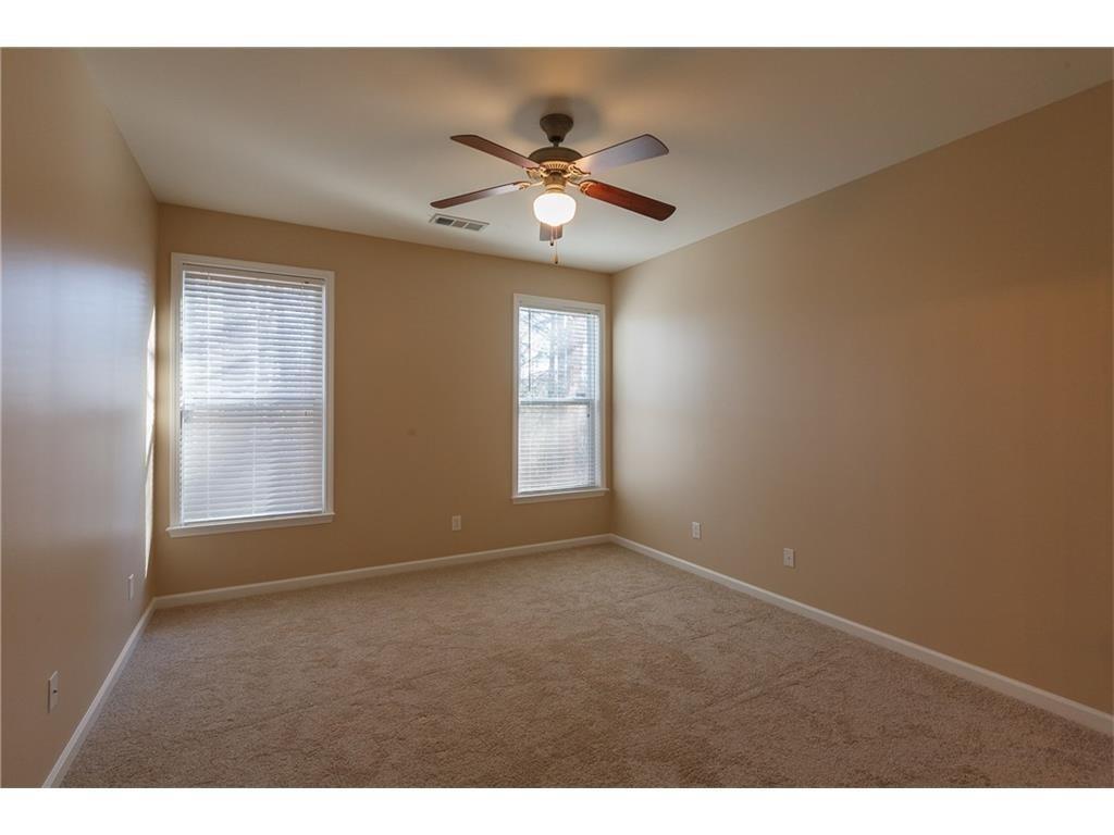 St Claire - Residential Lease