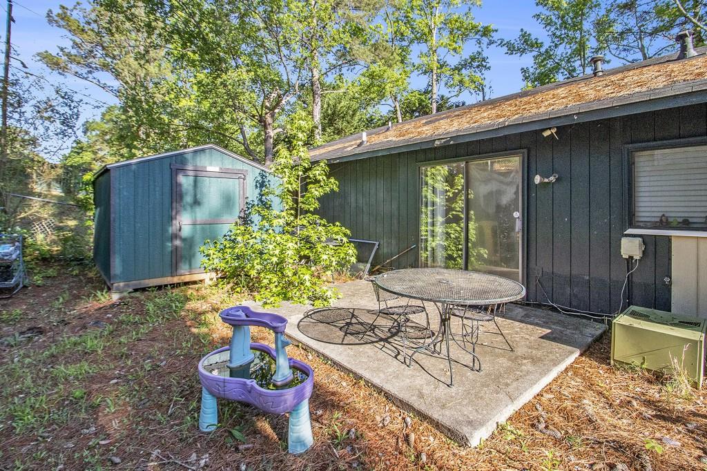 161 Aaron Court, Riverdale, Georgia image 11