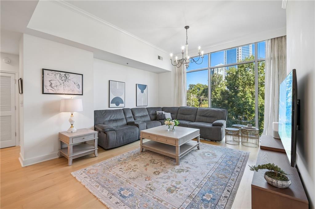 2795 Peachtree Road NE 405