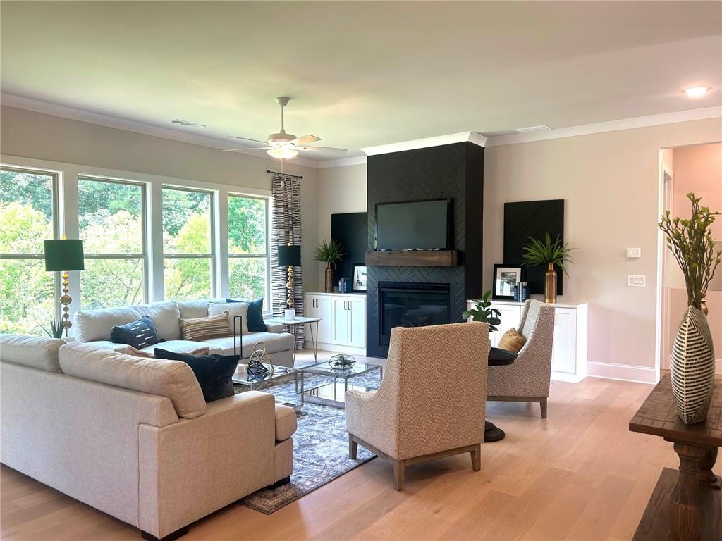 Sierra Lake - Residential