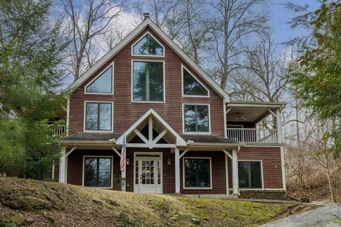 4334 Orchard Valley Drive SE Atlanta GA 30339