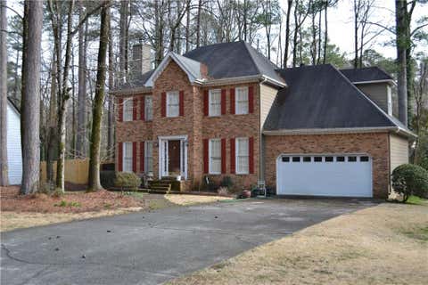 Homes For Sale - 1530 N Milford Creek Lane<br/> Marietta, GA 30008