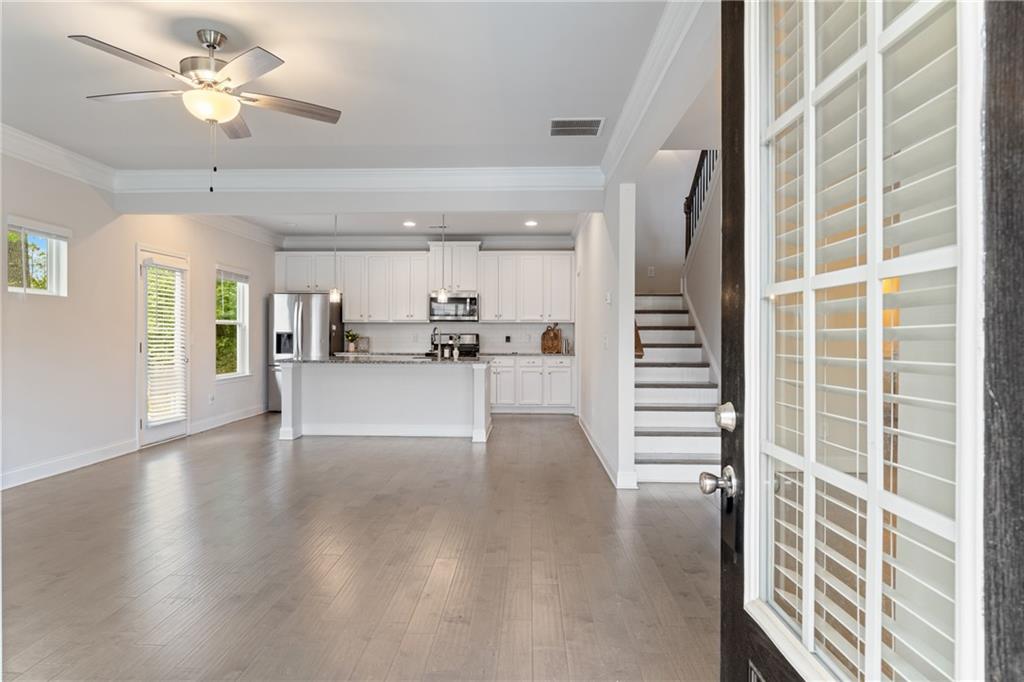 5103 Woodline View Lane, Auburn, Georgia image 3