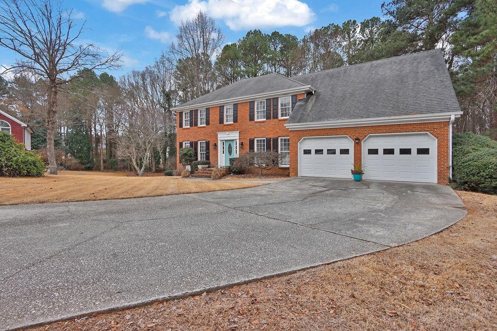 2385 Waterton Ridge Trail