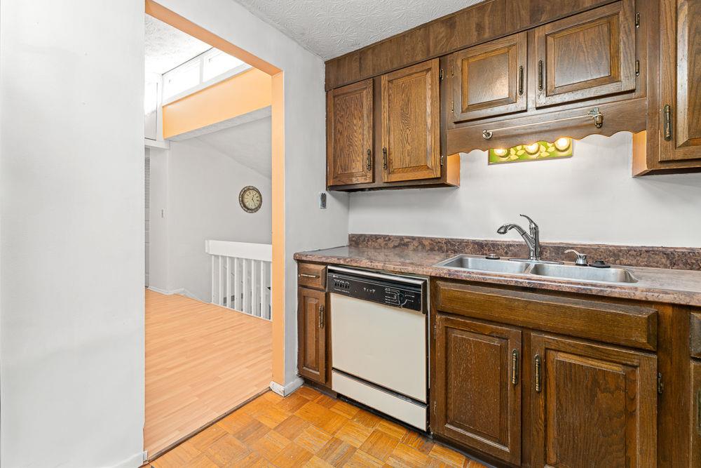 ROCKBOROUGH NORTH 3 - Residential