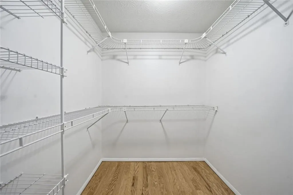 Atlanta, Georgia 30350, United States, 2 Bedrooms Bedrooms, ,2 BathroomsBathrooms,Residential,Active,254649