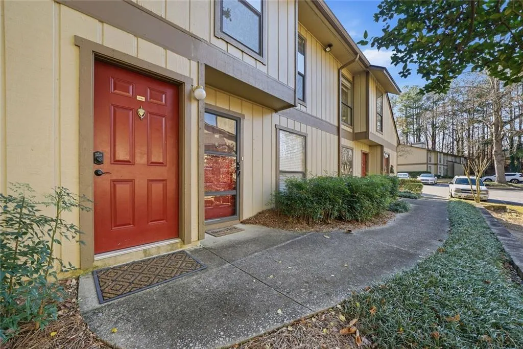 Atlanta, Georgia 30350, United States, 2 Bedrooms Bedrooms, ,2 BathroomsBathrooms,Residential,Active,254649