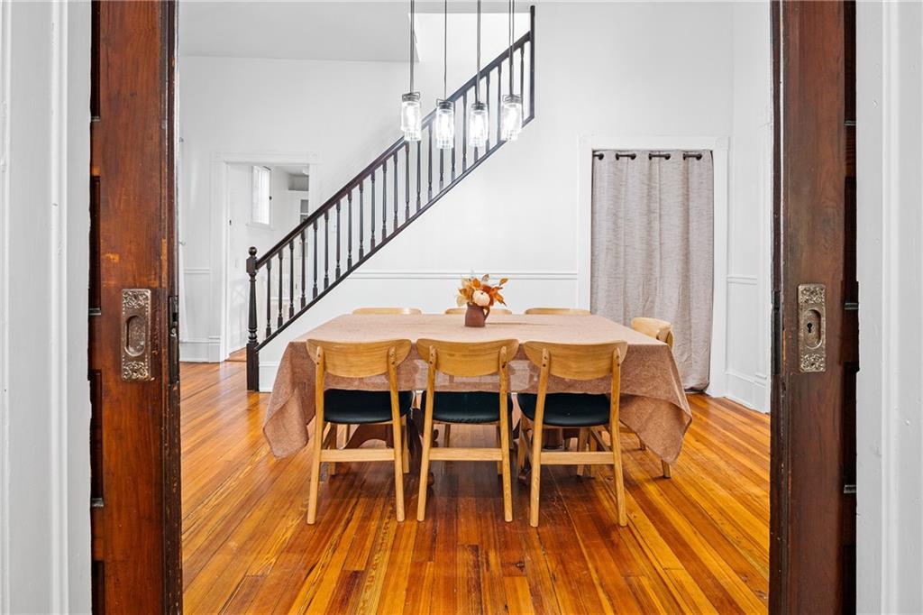 684 Peeples Street SW