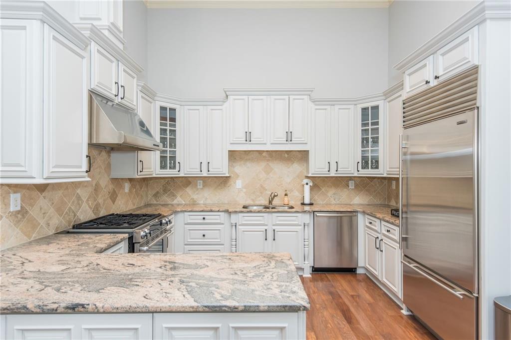 Greystone at Vinings - Residential