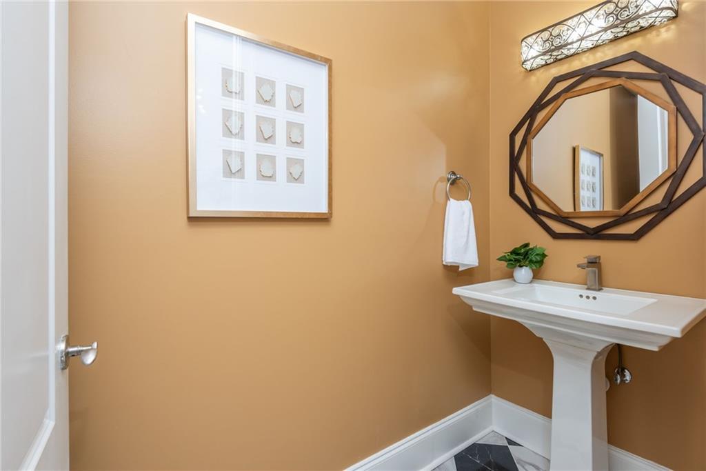 Greystone at Vinings - Residential