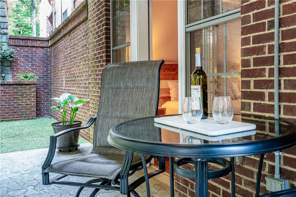 Greystone at Vinings - Residential