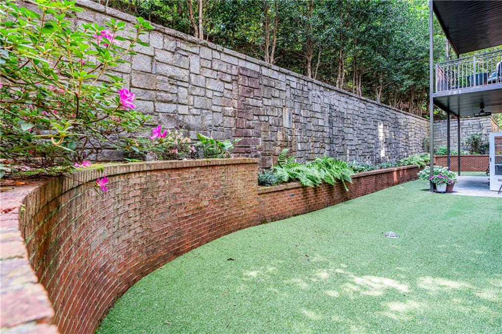 Greystone at Vinings - Residential