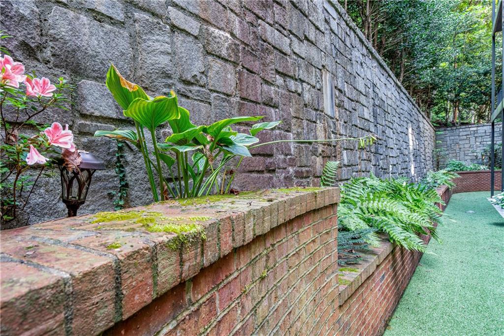 Greystone at Vinings - Residential