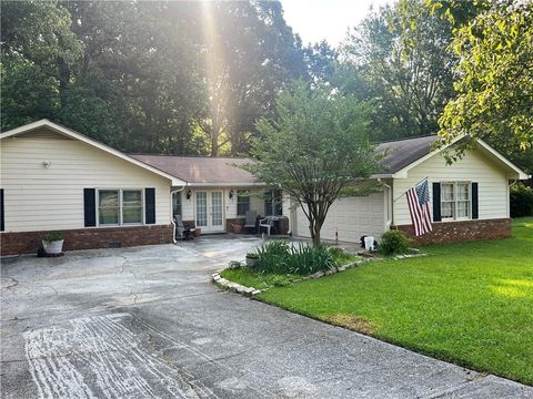 2194 Meadow Drive Snellville GA 30078