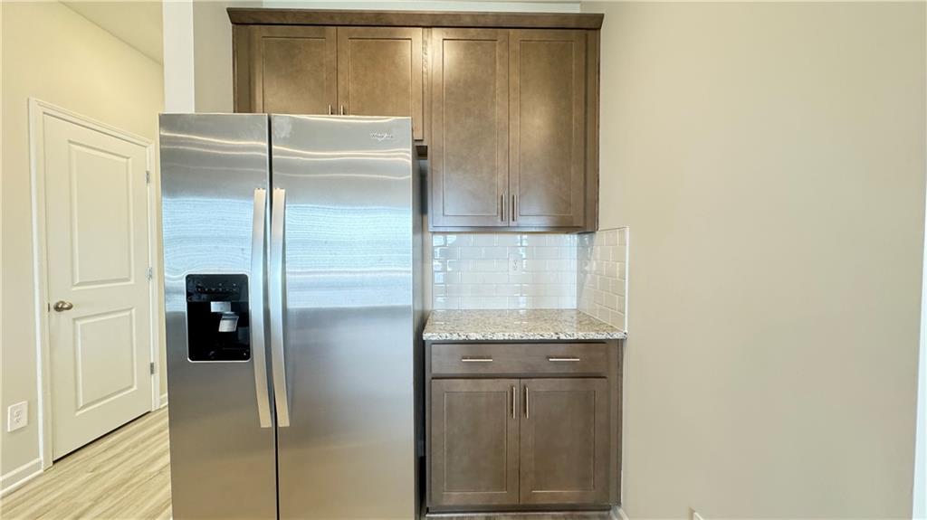 Willowcrest - Residential Lease
