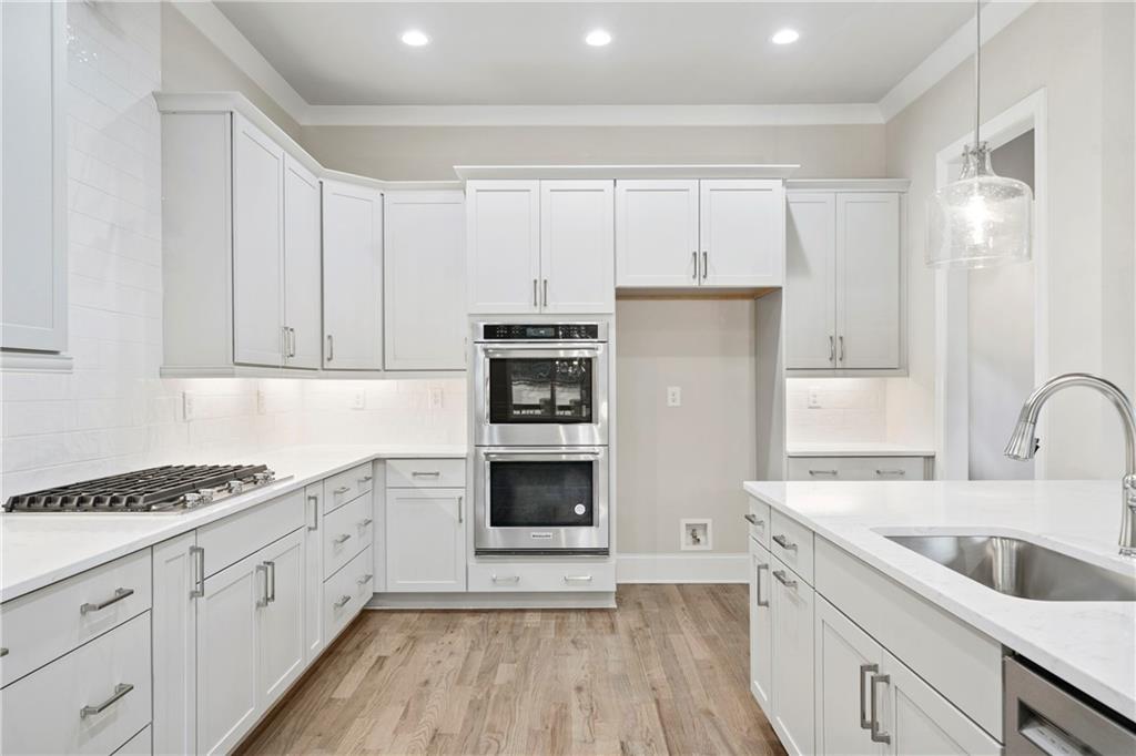 Lassiter Cove - Residential