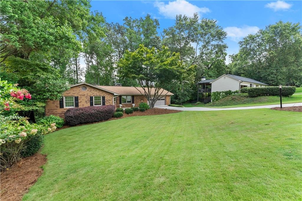 290 Cochran Drive