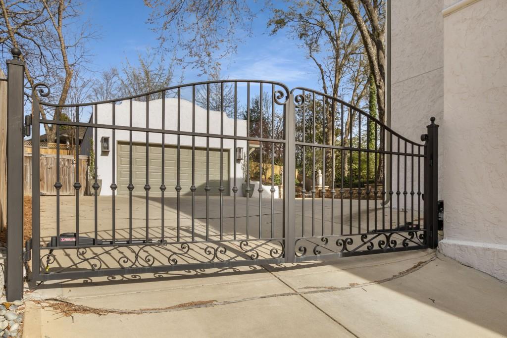 1311 Berwick Avenue, Atlanta, Georgia image 3