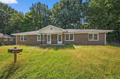Multifamily For Rent - 190 Opal Drive<br/> Roswell, GA 30075