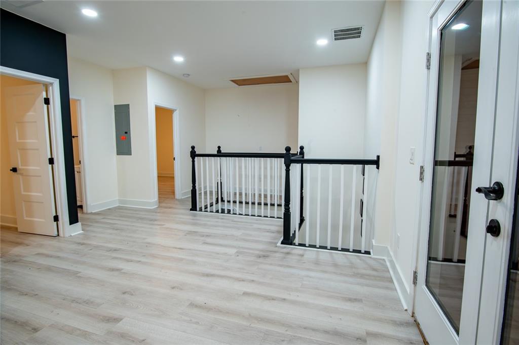1330 Lockwood Drive, Atlanta, Georgia image 19