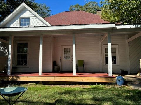 Photo of 1090 Forest Avenue, Stone Mountain, GA 30083 (MLS # 7662212)
