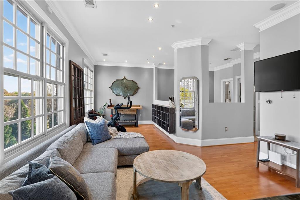 1055 Piedmont Avenue NE 406