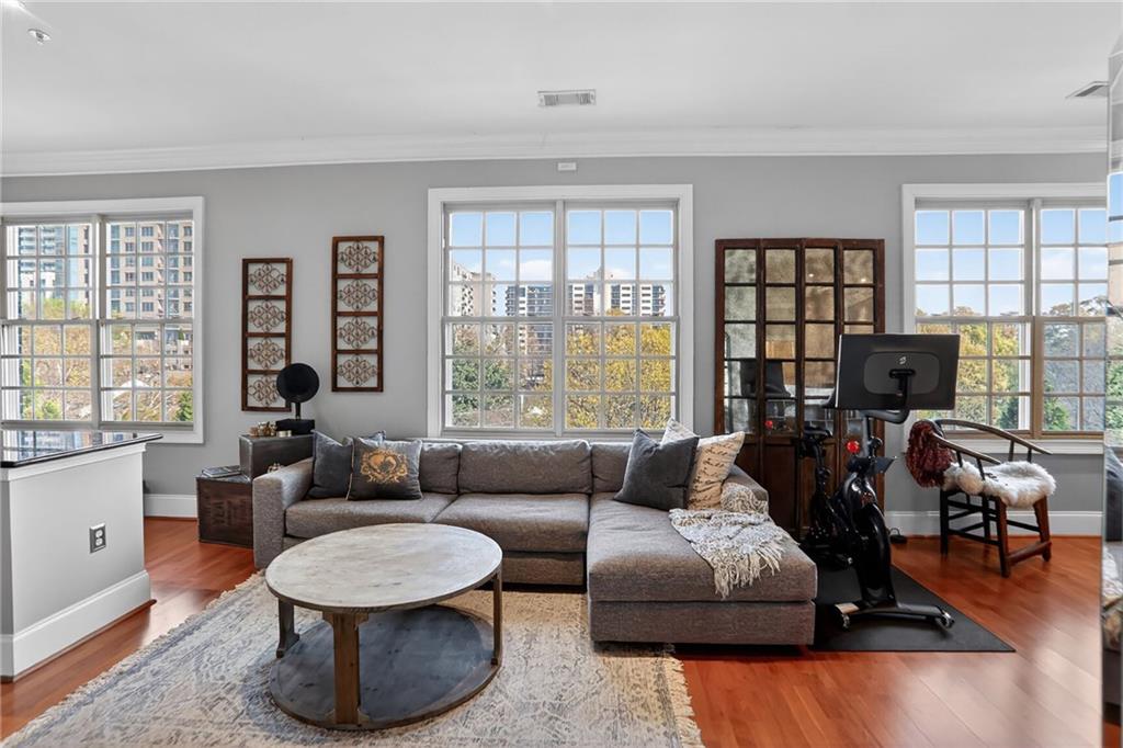 1055 Piedmont Avenue NE 406