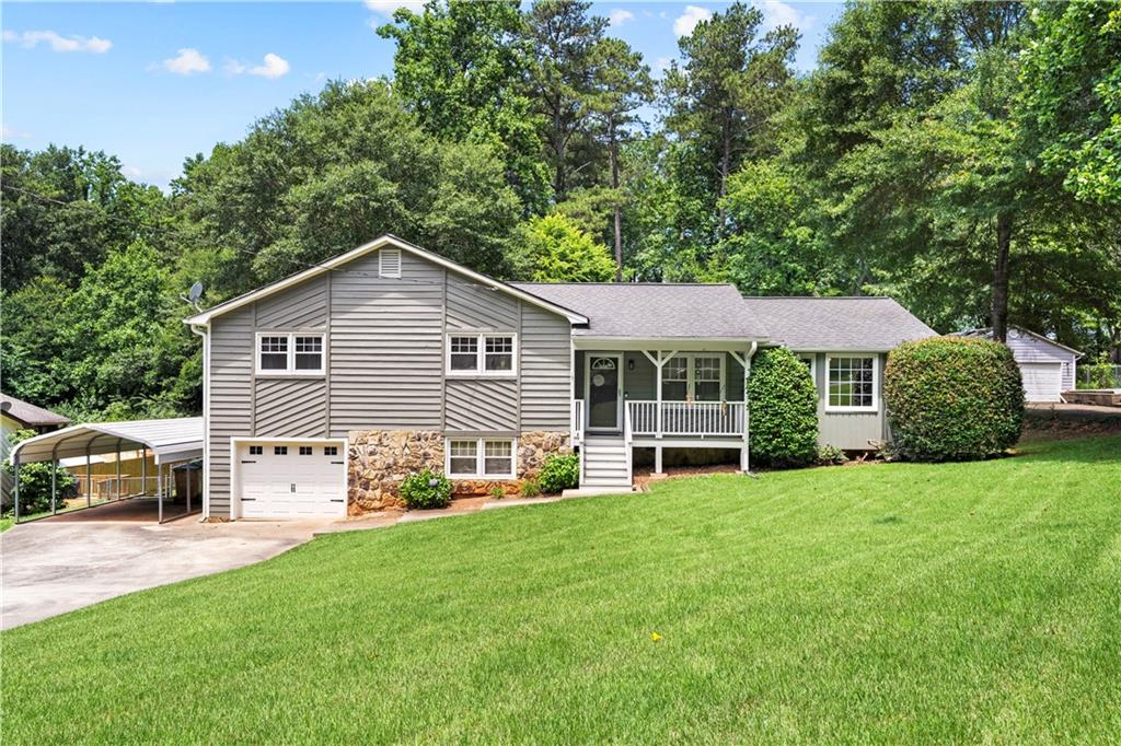 Photo 1 of 35 — 204 Bascomb Lane, Woodstock, GA 30189