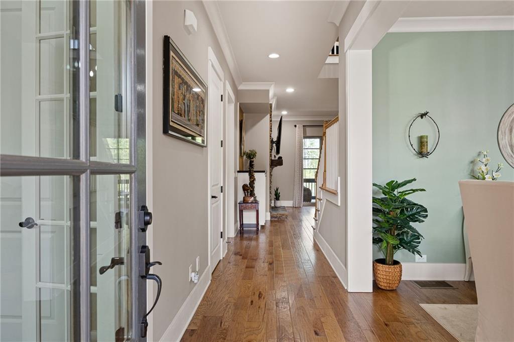 203 Laurel Vista Drive