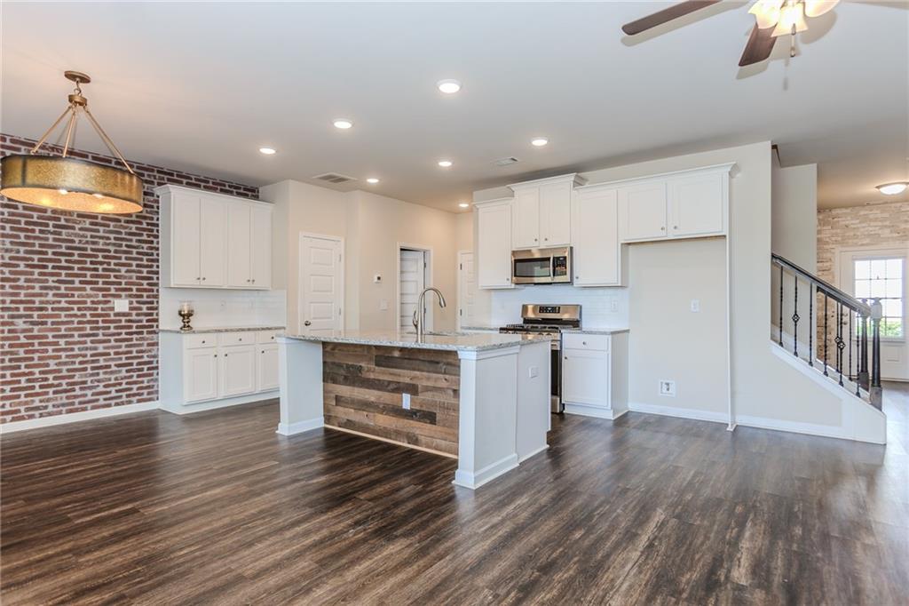 3627 Canyon Springs Drive, Gainesville, Georgia image 9