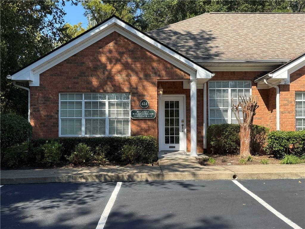 Turnkey, fully furnished office space available for lease in the desirable Creekstone Ridge Office Park in Woodstock. This professional suite features a welcoming lobby/reception area, four private offices, a coffee bar/kitchenette, and a private restroom. The space offers a clean, modern, and comfortable environment—ideal for consulting, medical, or other professional businesses. Conveniently located near I-575, restaurants, and shopping, with ample parking for clients and staff. Move-in ready and perfectly designed to elevate your business presence in one of Woodstock’s most sought-after locations.