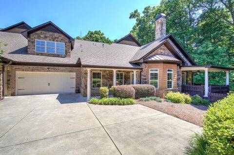Townhouse For Sale - 4974 Ansbury Place<br/> Acworth, GA 30101