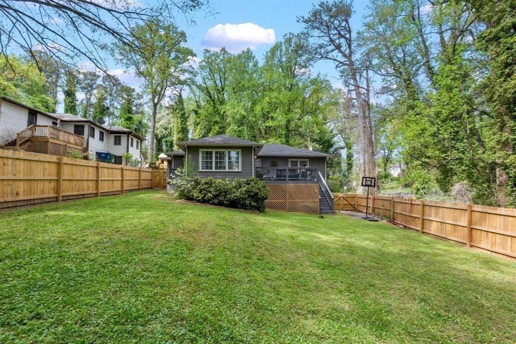 1152 Eastridge Road SW