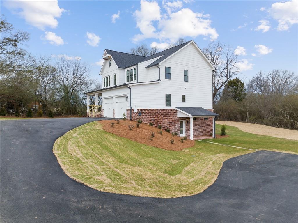 7615 Blacks Mill Road