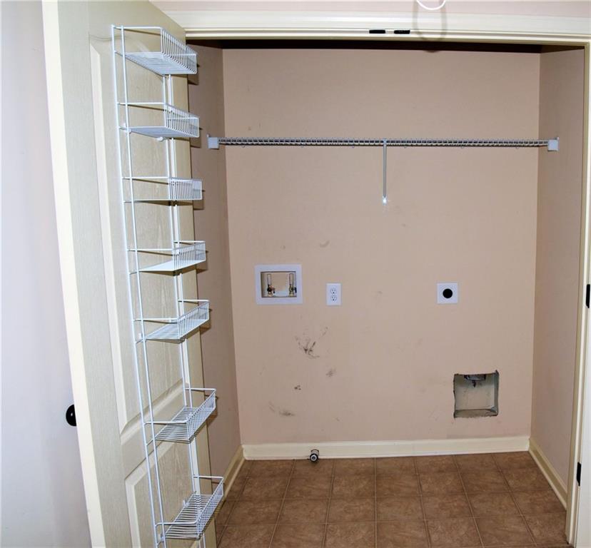 3356 Sardis Bend Drive, Buford, Georgia image 33