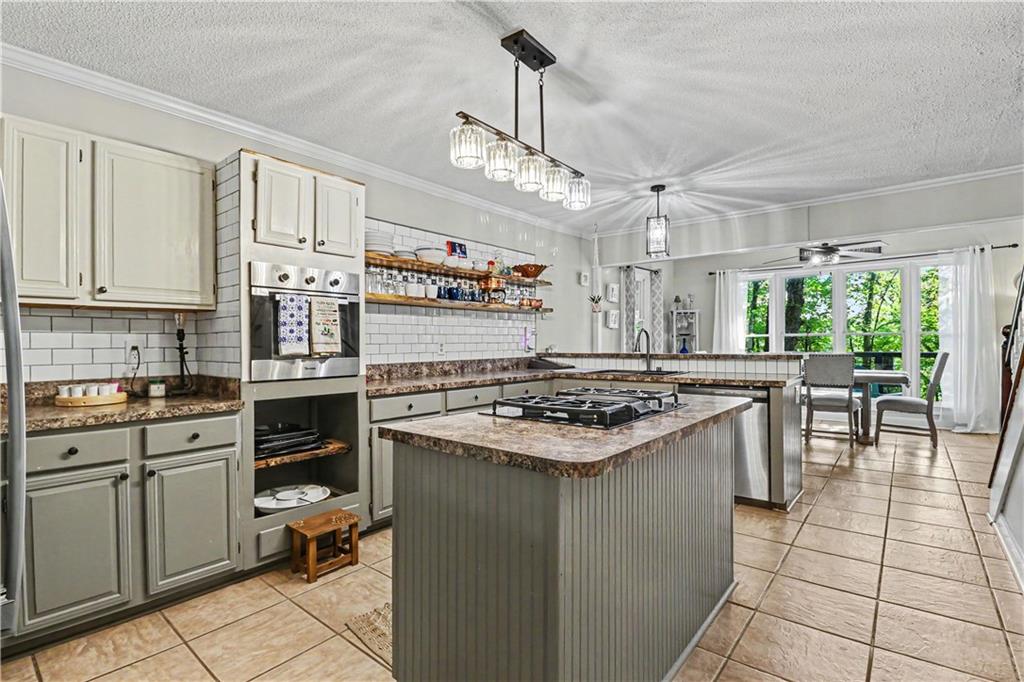 1008 River Estates Road