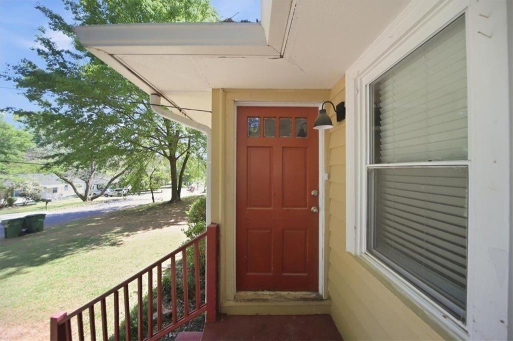 2421 Spring Garden Drive SW