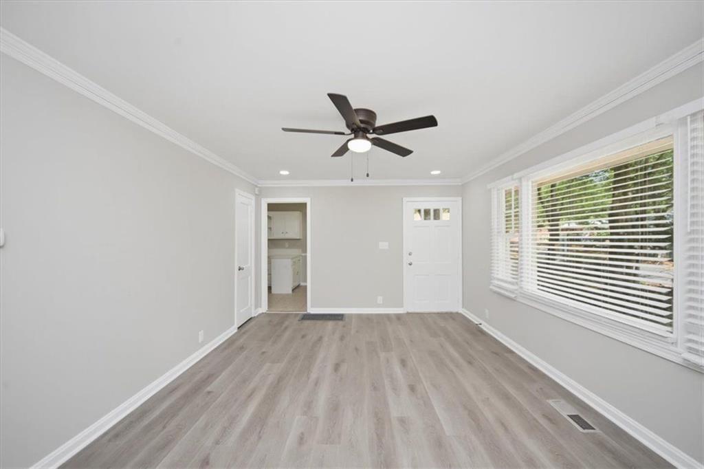 2421 Spring Garden Drive SW