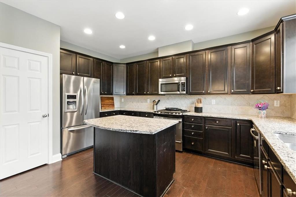 Westbury At Vinings - Residential