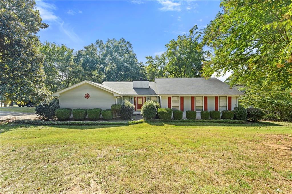 Welcome to this beautiful home located in the highly desirable Brookwood School District. Enjoy your own private retreat with a sparkling in-ground pool, perfect for entertaining or relaxing at home. Inside, you’ll find spacious living areas and a finished basement featuring a theater room, offering the ideal space for movie nights and gatherings. The home provides comfortable bedrooms, multiple living and dining areas, and a layout designed for both everyday living and hosting. Conveniently located near shopping, dining, and major highways, this property combines comfort, entertainment, and an excellent location.