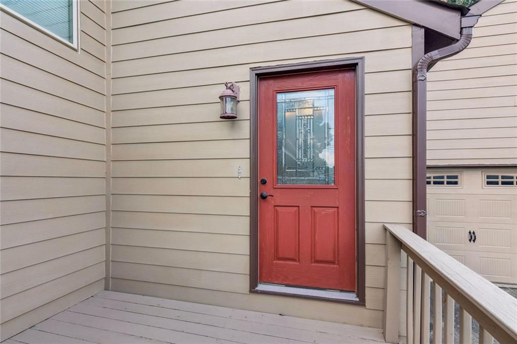 1616 Maple Ridge Drive