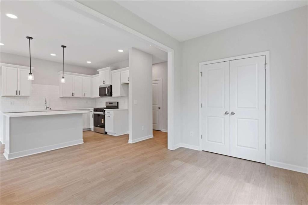 379 Summerville Lane 12
