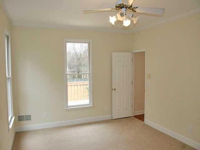 3592 Galdway Drive, Snellville, Georgia image 13